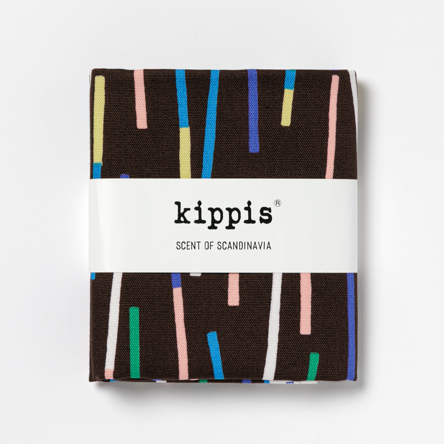 生地　キッピス　Tikut / リズミカルな色えんぴつ　チョコレート　カットクロス　オックス生地　kippis　北欧テキスタイル　商用利用可能　おしゃれな生地