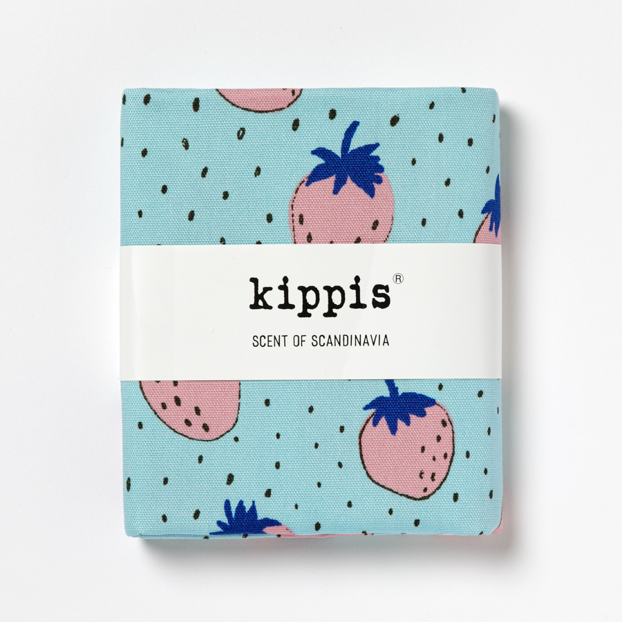 生地　キッピス　Metsämansikka メッツァマンシッカ / 森いちご　パウダーブルー　カットクロス　オックス生地　kippis　北欧テキスタイル　商用利用可能　おしゃれな生地